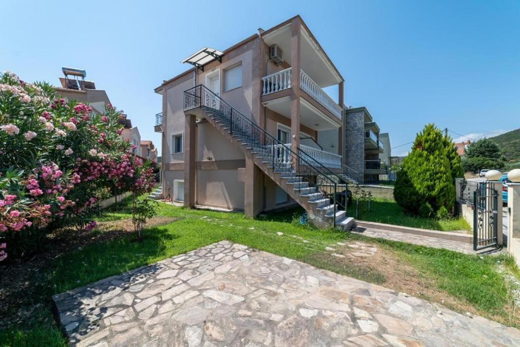 Ferienwohnung Side By Side Nea Iraklitsa Exterior foto